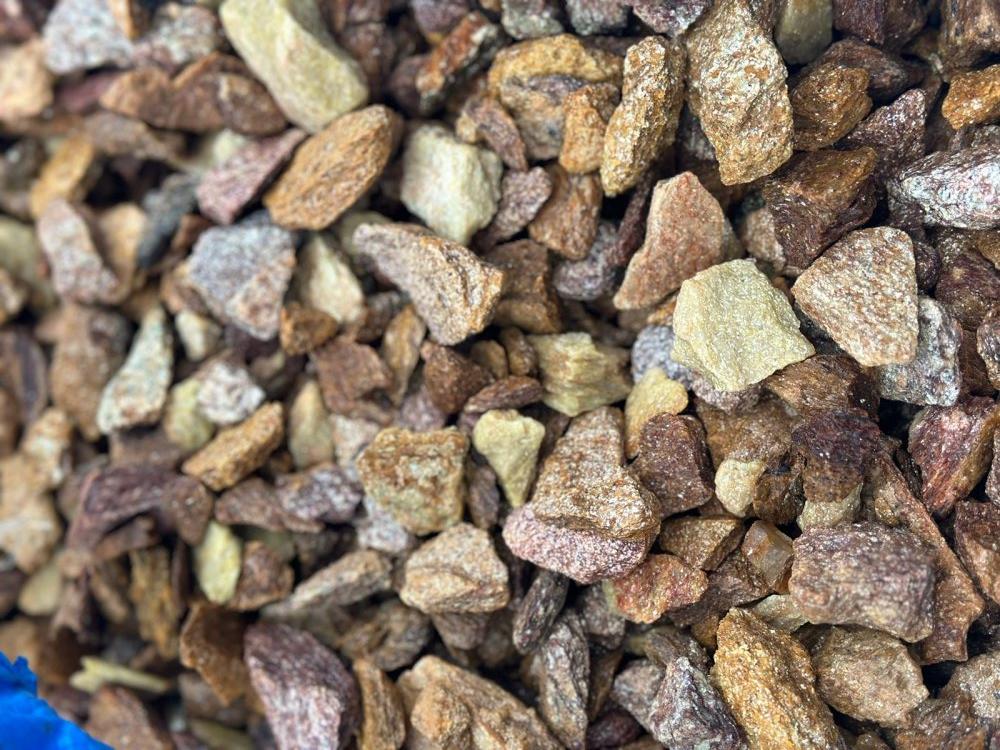 Златолит персиковый декоративная каменная крошка купить в Грозном