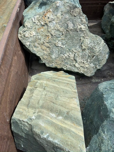 Ландшафтные глыбы зелёные 200-500 килограмм купить в Грозном