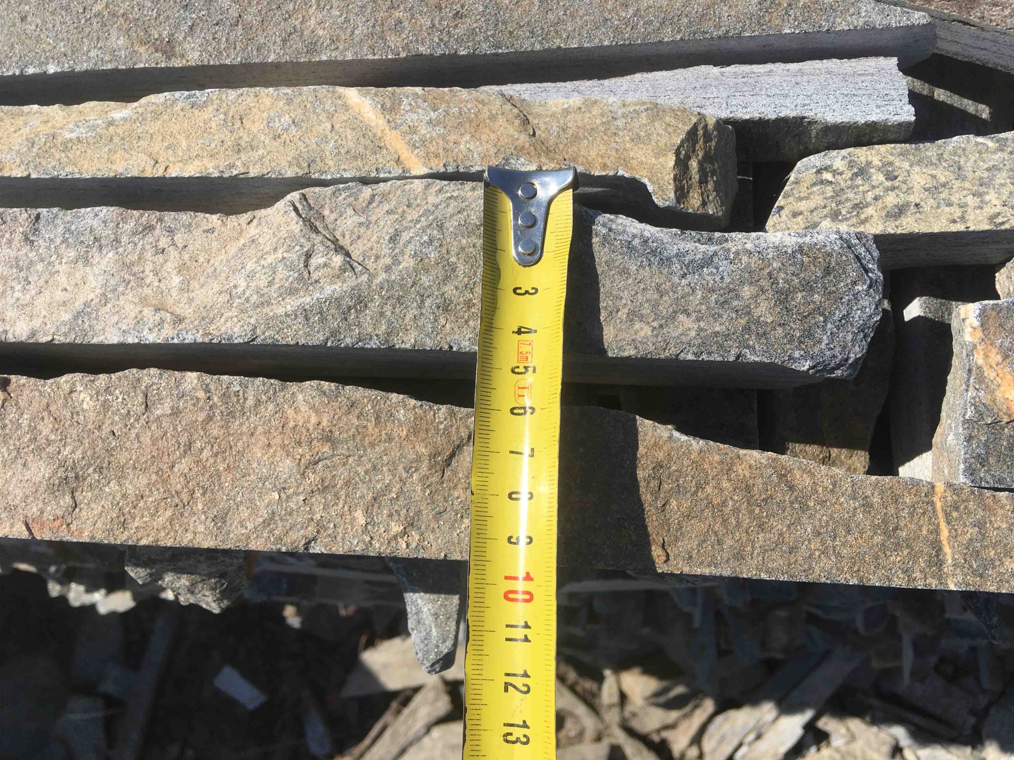 Горбушка златолит мультиколор для облицовки купить в Грозном