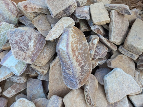 Златолит жёлтый, жёлто-зелёный глыбки и валуны для ланшафтного дизайна купить в Грозном