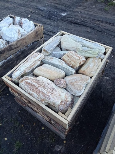 Златолит жёлтый, жёлто-зелёный глыбки и валуны для ланшафтного дизайна купить в Грозном